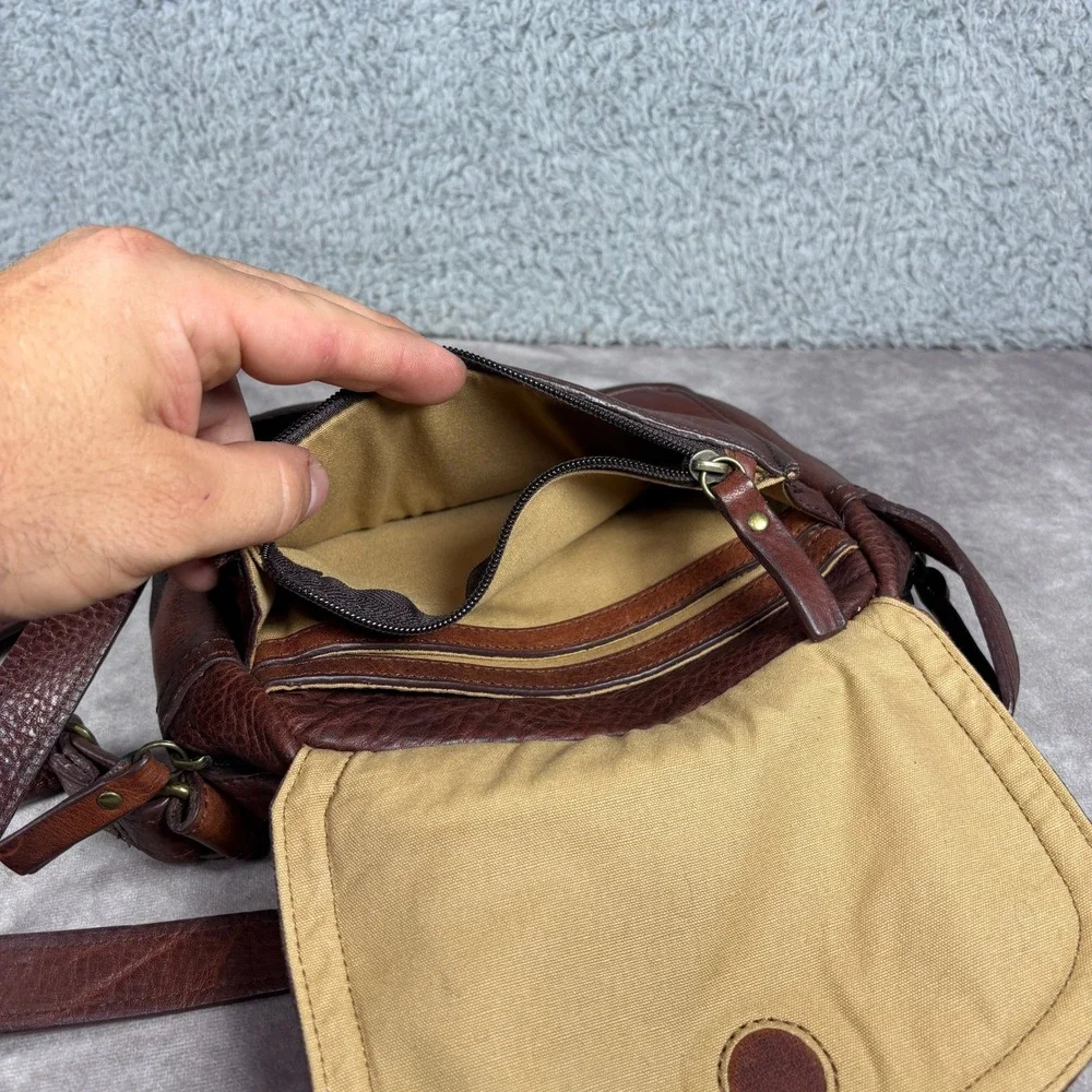 Duluth Trading Co Crossbody Bag Womens Small Brown Leather Pebbled Organizer